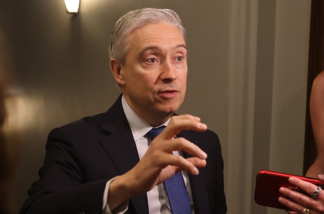 CP174683659  Champagne