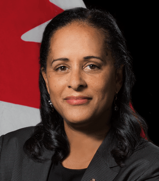 Caroline Xavier - crop 2